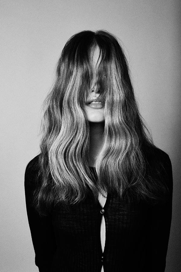 Beyond Classic Beauty Nr.065 (© Great Lengths)