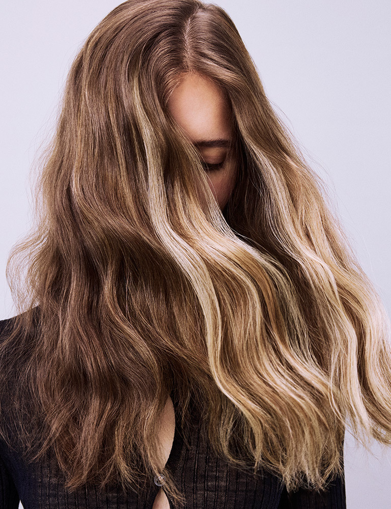 Wundervolles, langes Haar mit Extensions (© Great Lengths)